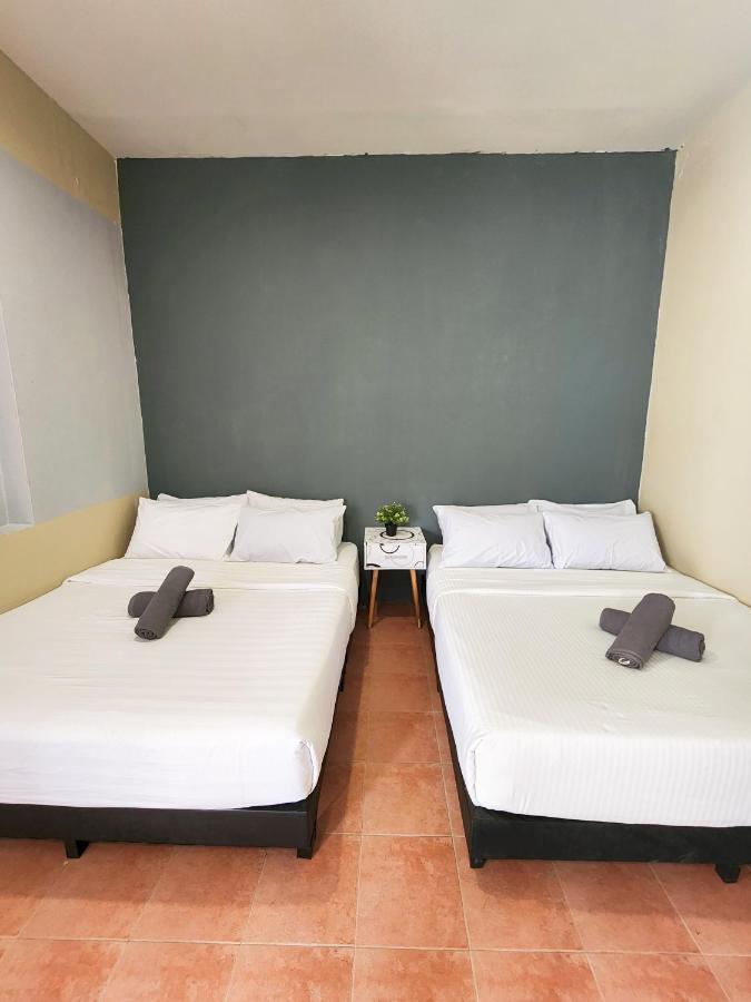 เกอร์นีย์ โคสต์ บาย สกาย ไฮฟ์ Hotel จอร์จทาวน์ ภายนอก รูปภาพ