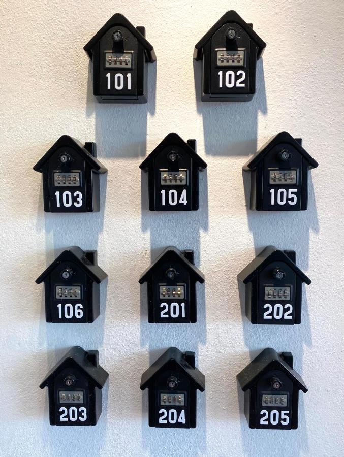 เกอร์นีย์ โคสต์ บาย สกาย ไฮฟ์ Hotel จอร์จทาวน์ ภายนอก รูปภาพ